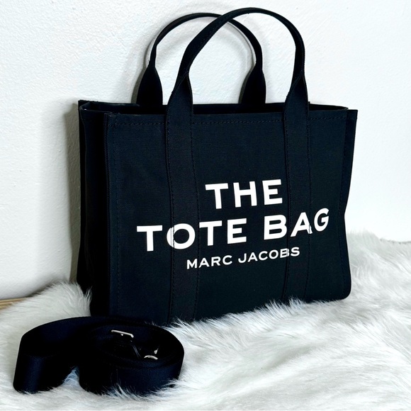 Marc Jacobs Handbags - NWT Marc Jacobs The Tote Bag MEDIUM Purse Black Crossbody Canvas Zipper Travel